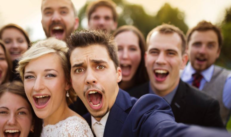 Phân Tích Giấc Mơ: Khi Bạn Mơ Thấy 1 Người Nhiều Lần